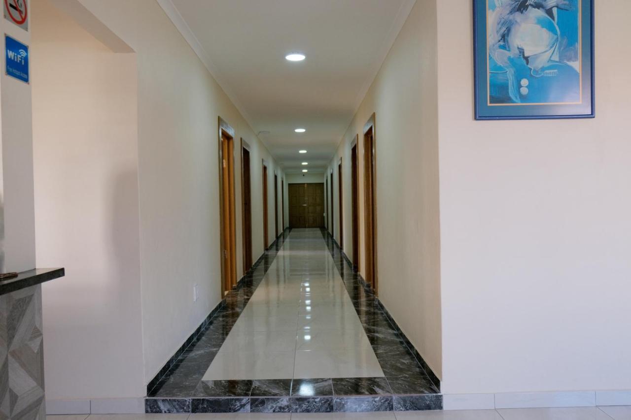 Supa Lodge بارو المظهر الخارجي الصورة
