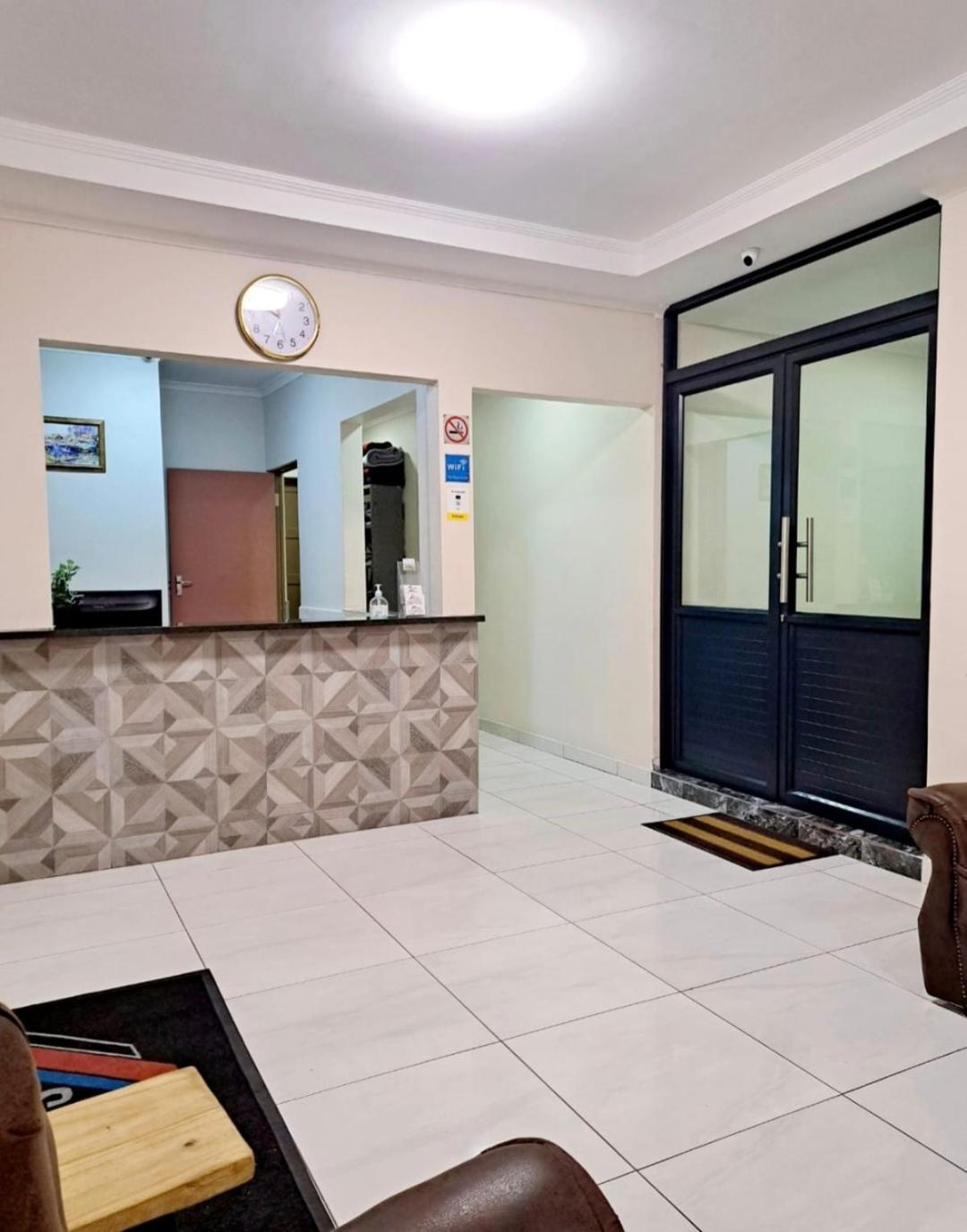Supa Lodge بارو المظهر الخارجي الصورة